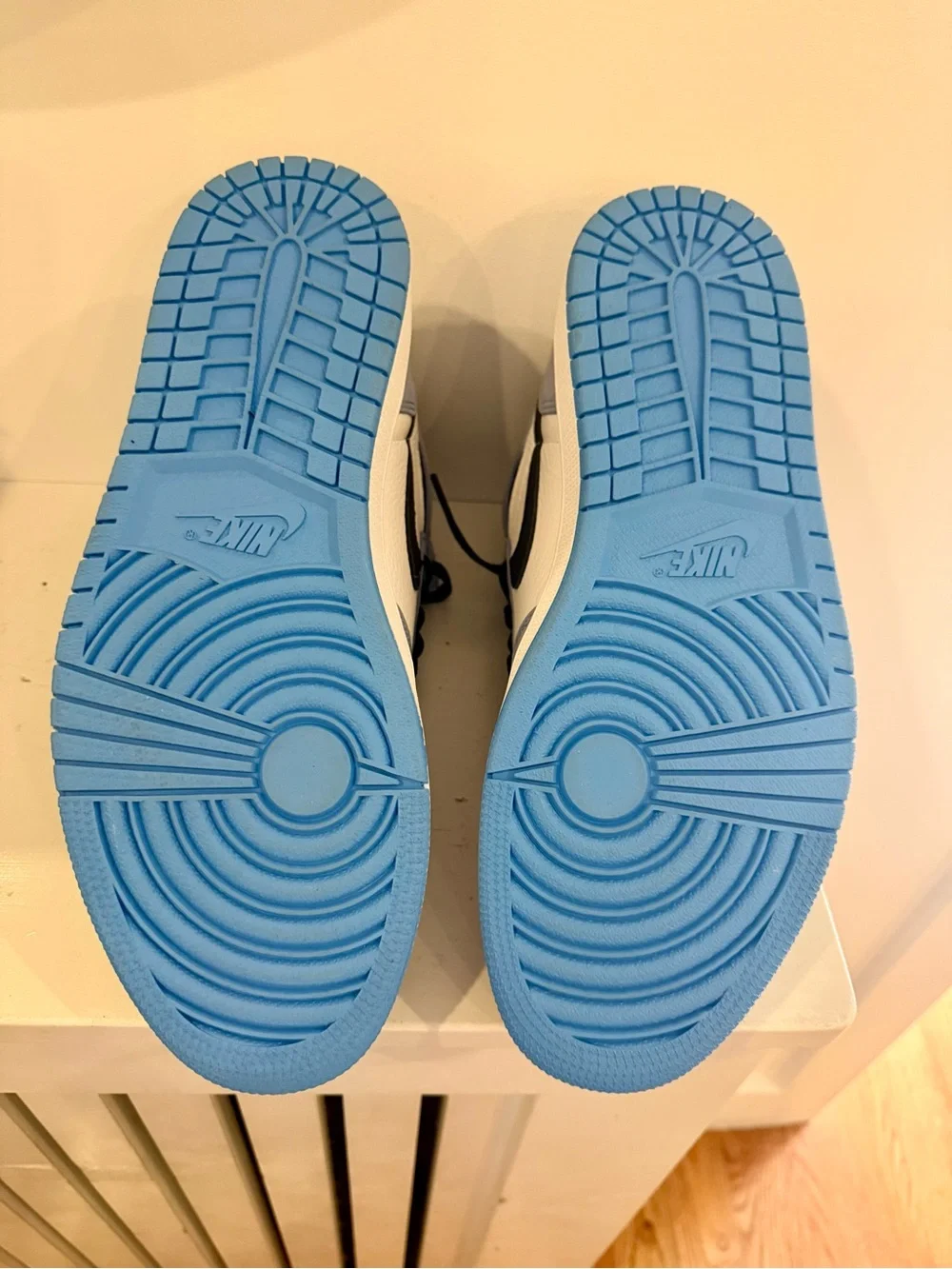 LIKE NEW! Nike Air Force One university blue, Men’s Size 12